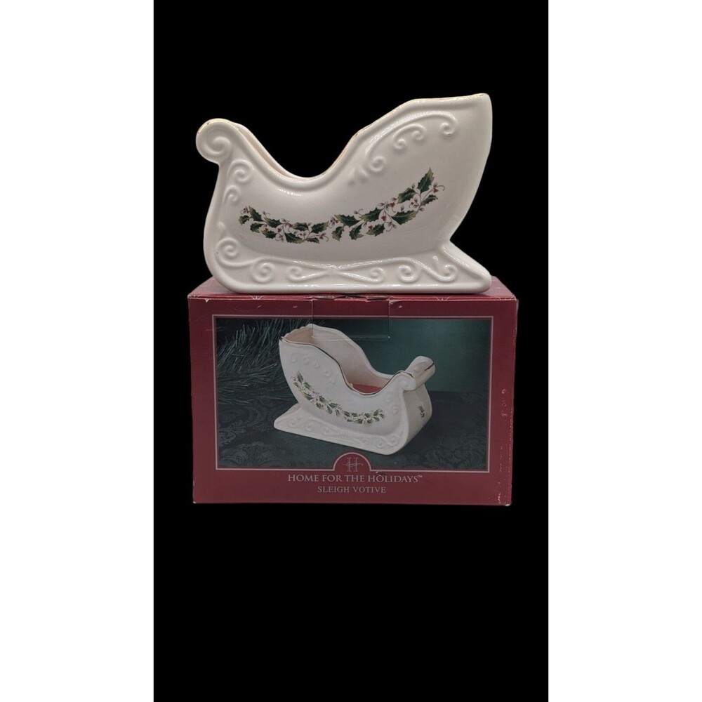 Home For The Holidays Porcelain Sleigh w/Holly Print Votive 2 Wick Candle w/Box